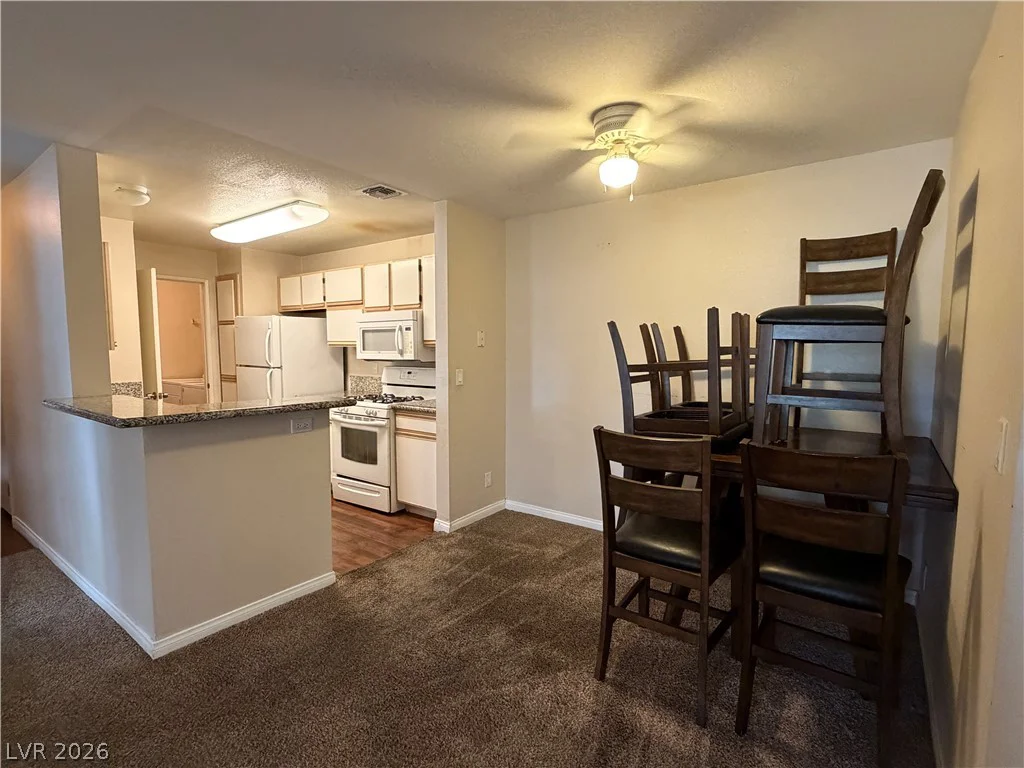 2200 Fort Apache, Las Vegas, NV 89117