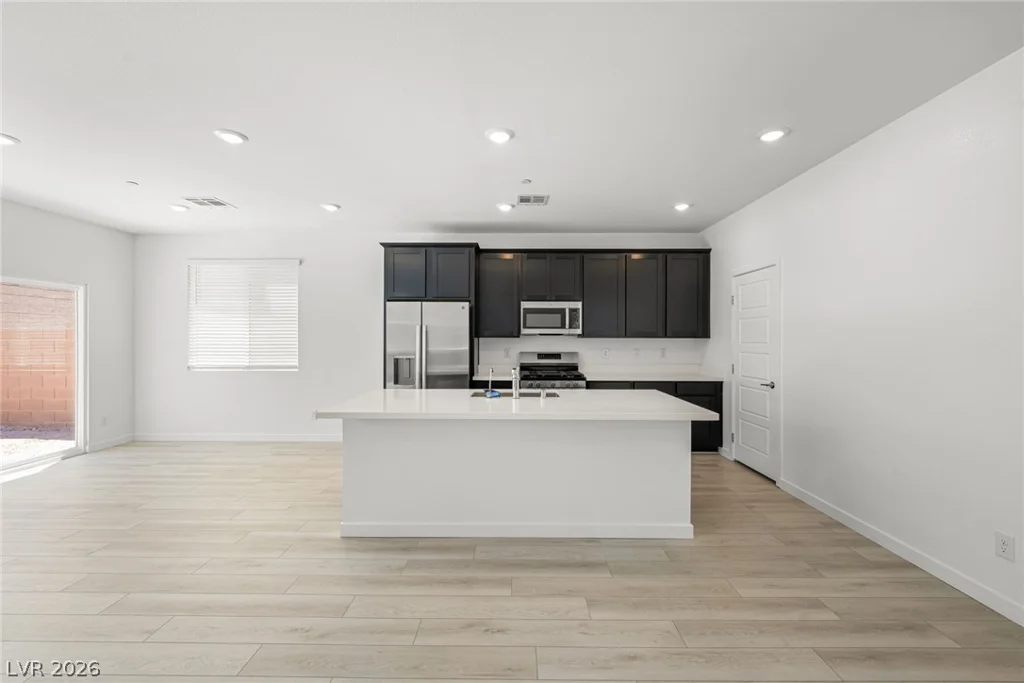 9777 Sunset Canyon, Las Vegas, NV 89178