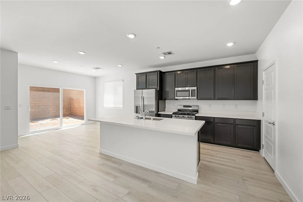 9777 Sunset Canyon, Las Vegas, NV 89178