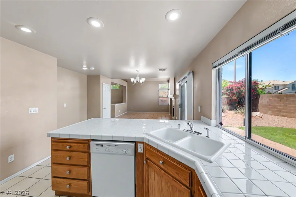 10416 Horseback Ridge, Las Vegas, NV 89144