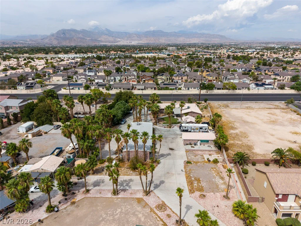 5435 Rainbow, Las Vegas, NV 89130
