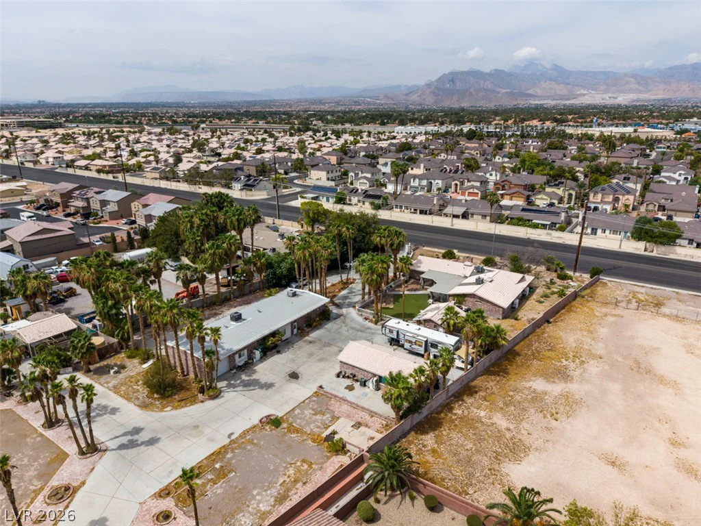 5435 Rainbow, Las Vegas, NV 89130