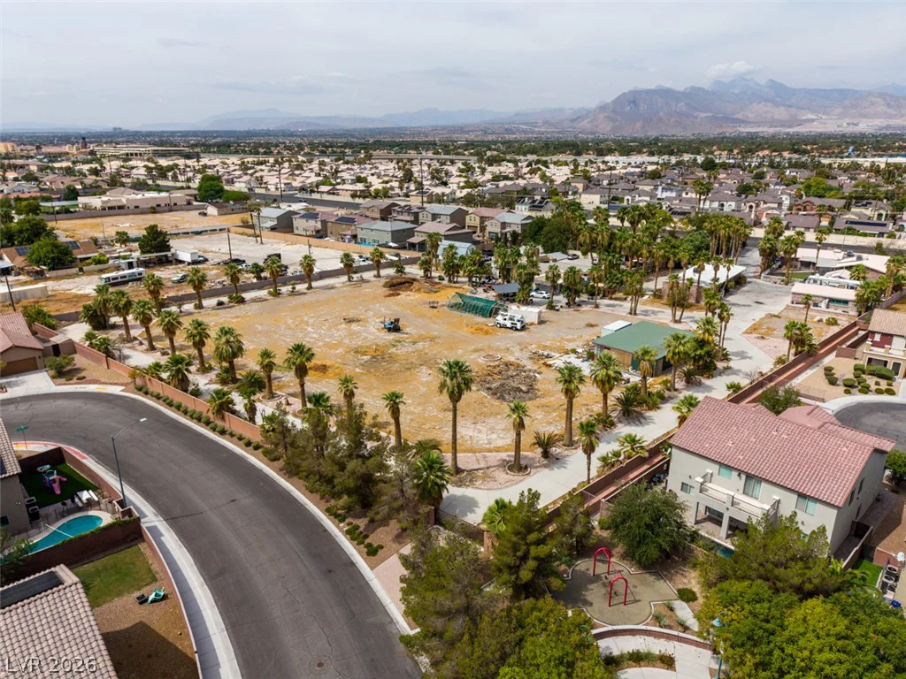 5435 Rainbow, Las Vegas, NV 89130