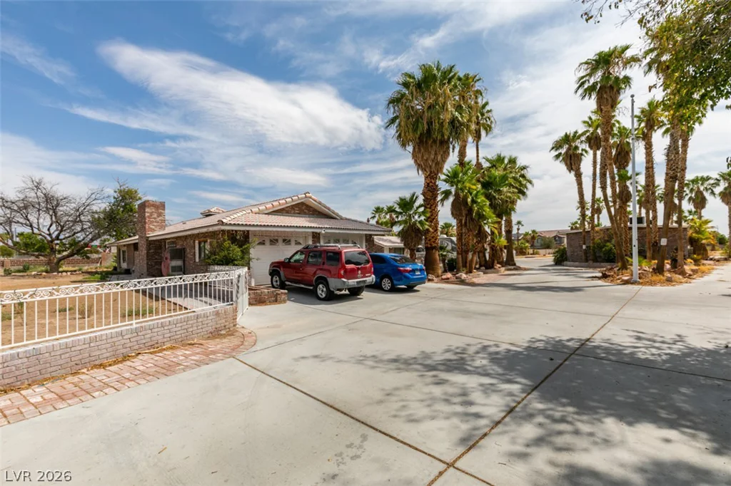 5435 Rainbow, Las Vegas, NV 89130
