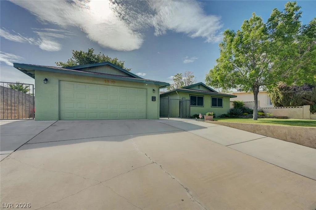 1320 Gloria, Boulder City, NV 89005