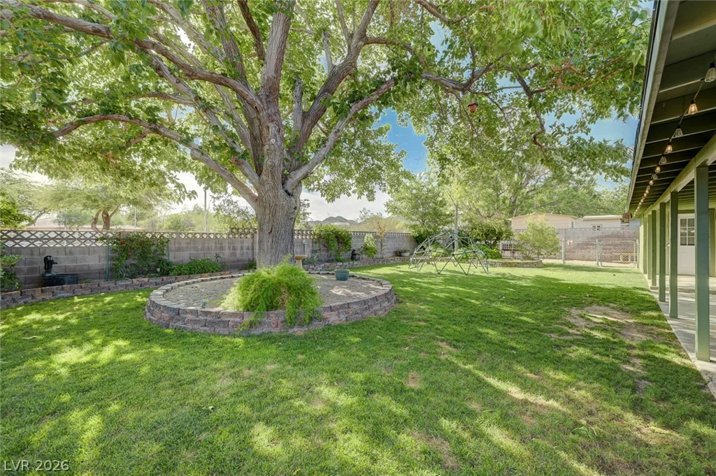 1320 Gloria, Boulder City, NV 89005