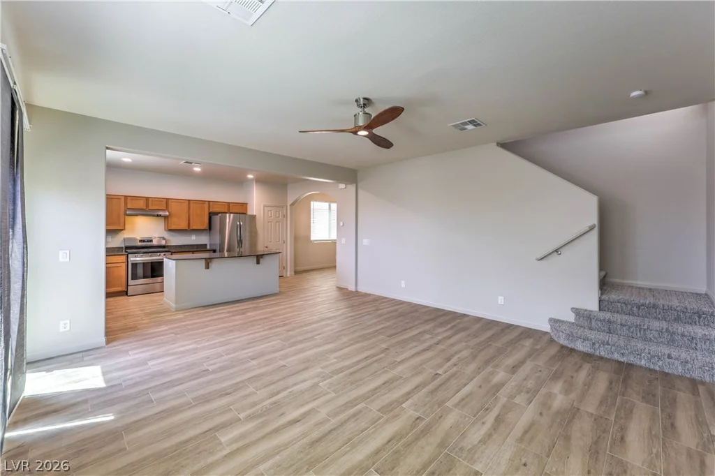 482 Eagle Glen, Las Vegas, NV 89148