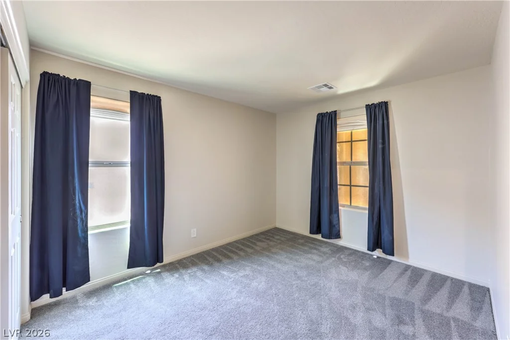 482 Eagle Glen, Las Vegas, NV 89148