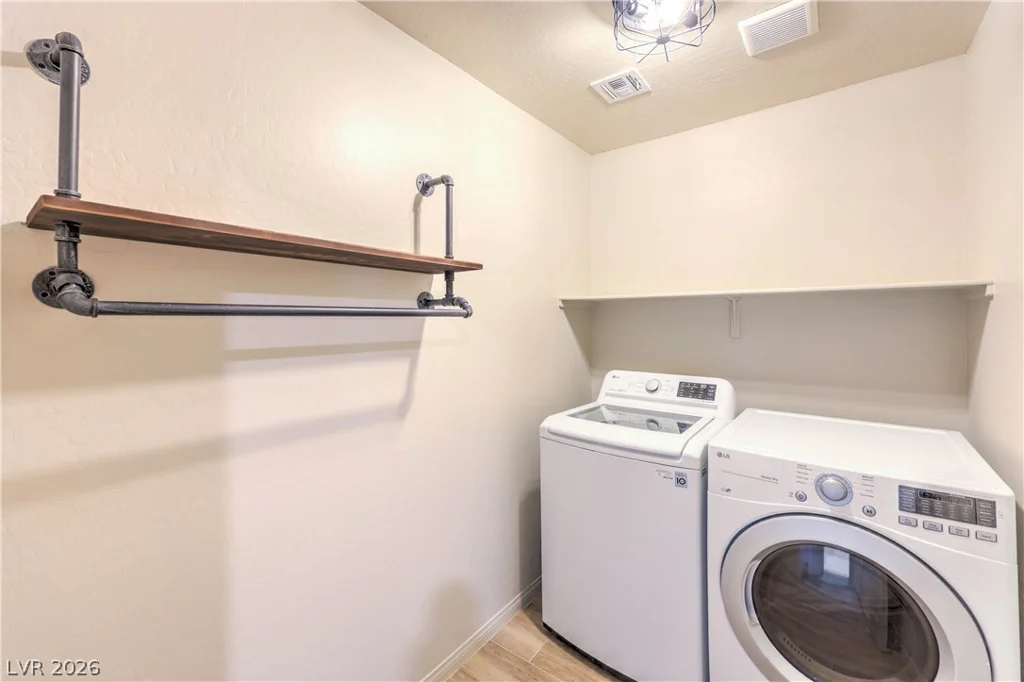 482 Eagle Glen, Las Vegas, NV 89148