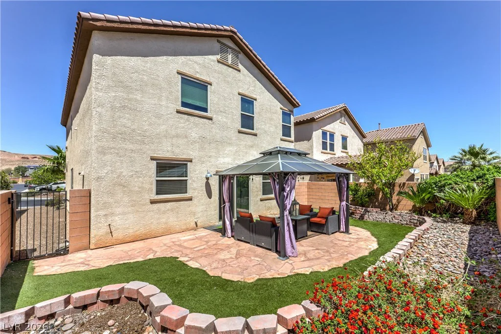482 Eagle Glen, Las Vegas, NV 89148