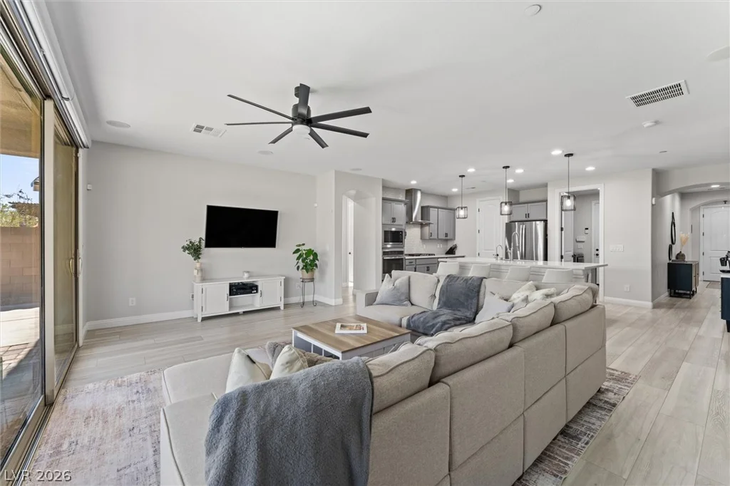 1061 Barby Springs, Henderson, NV 89014