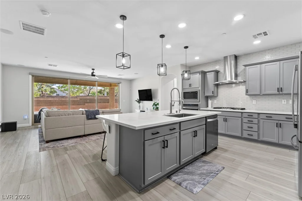 1061 Barby Springs, Henderson, NV 89014