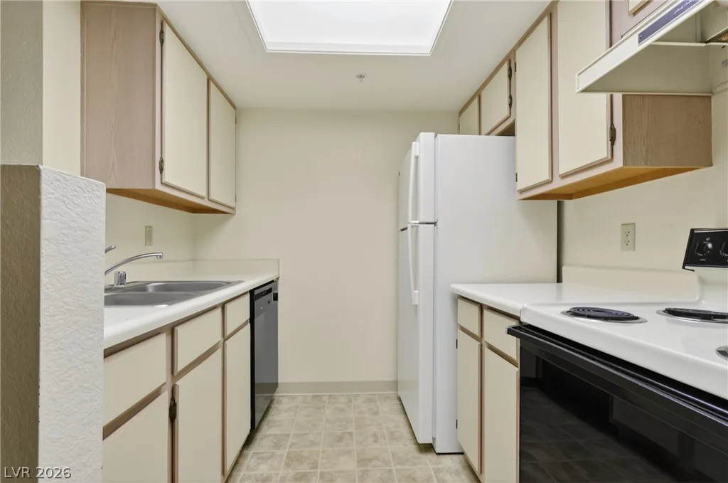 3550 Bay Sands, Laughlin, NV 89029