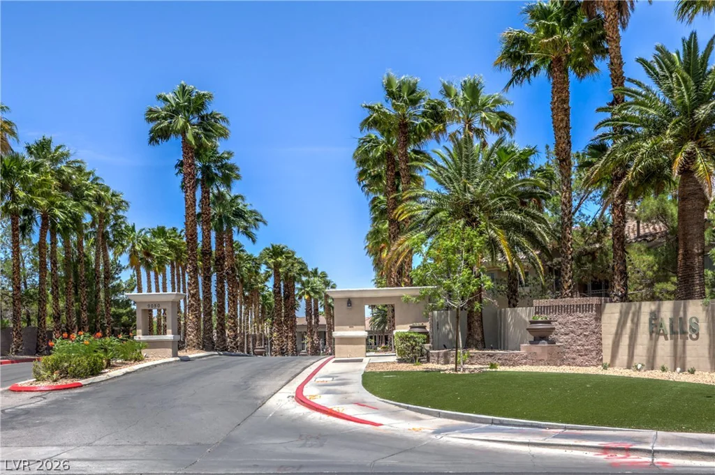 9050 Warm Springs, Las Vegas, NV 89148