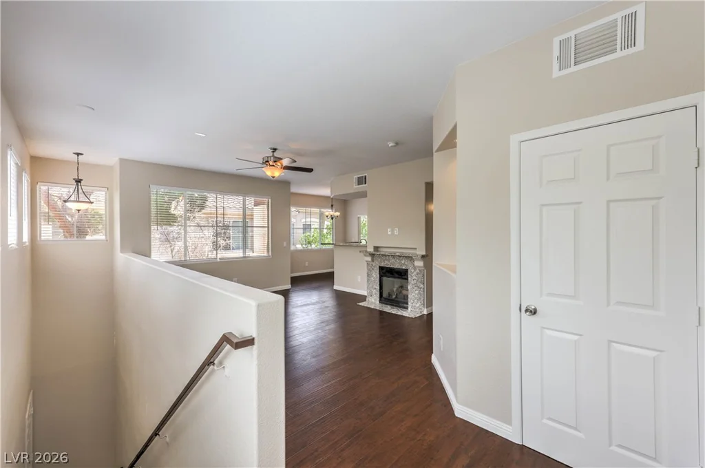 9050 Warm Springs, Las Vegas, NV 89148