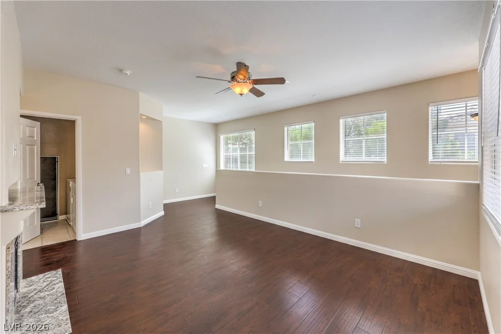 9050 Warm Springs, Las Vegas, NV 89148