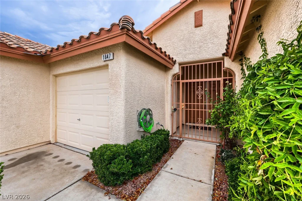 1647 Silver Slipper, Henderson, NV 89002