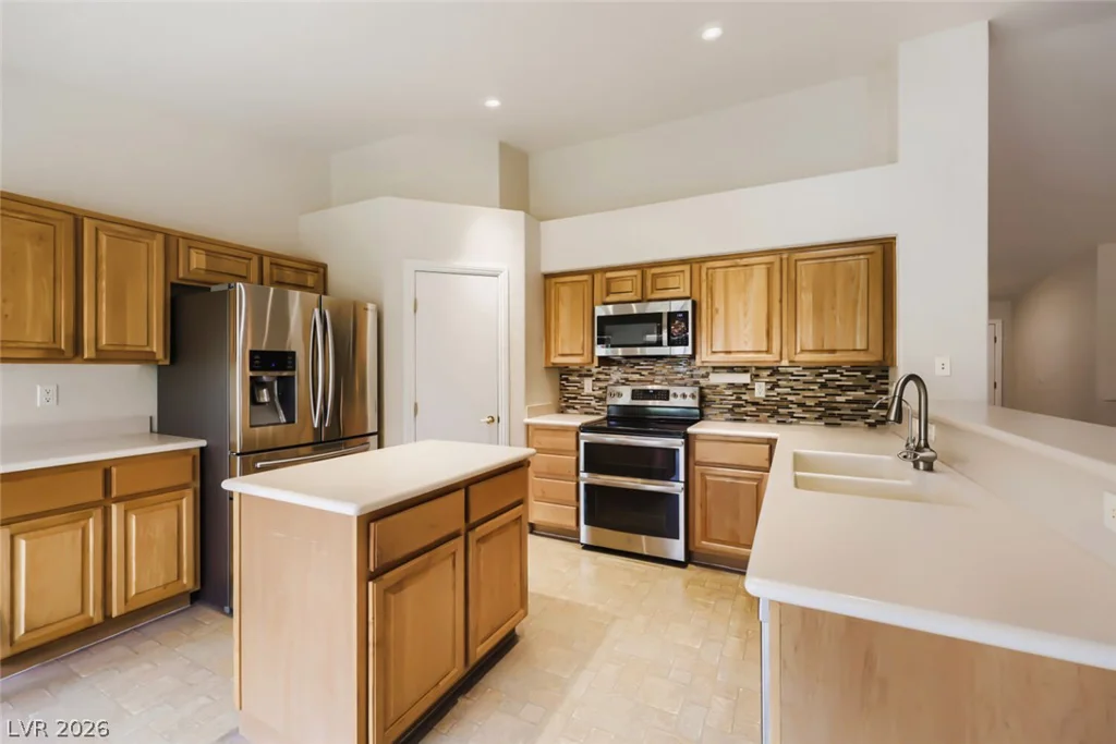 1647 Silver Slipper, Henderson, NV 89002