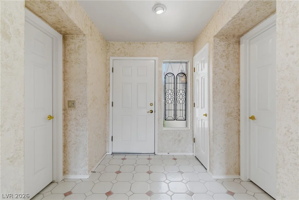 9024 Sundial, Las Vegas, NV 89134