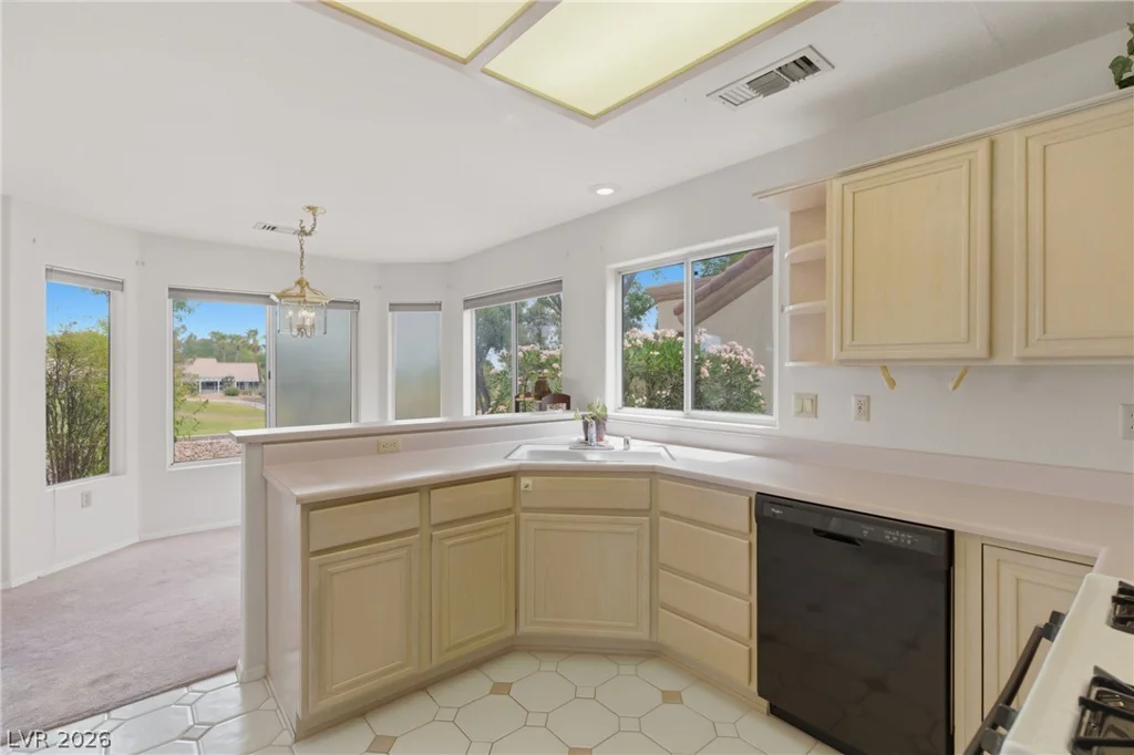 9024 Sundial, Las Vegas, NV 89134