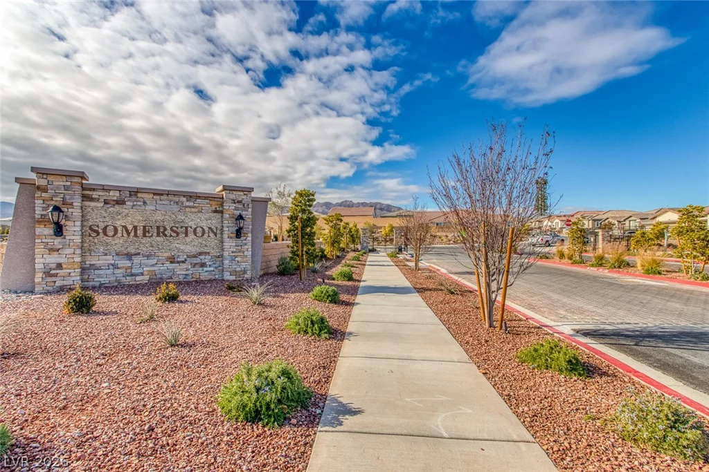 10930 Krista Leigh, Las Vegas, NV 89166