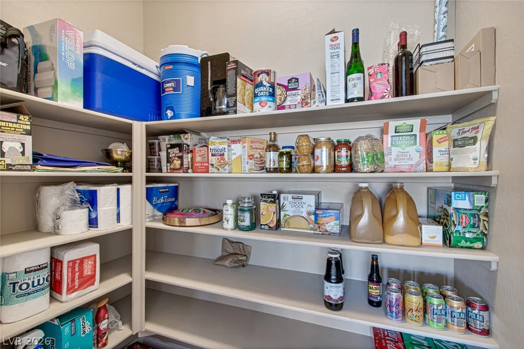 10930 Krista Leigh, Las Vegas, NV 89166