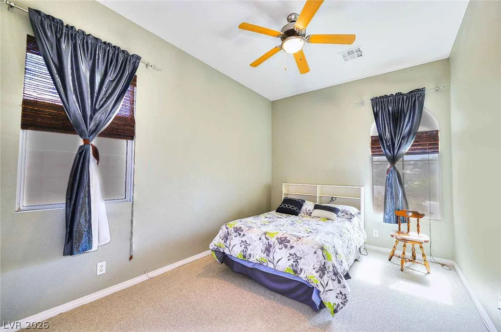 6536 Black Oaks, North Las Vegas, NV 89084