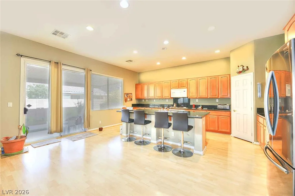 6536 Black Oaks, North Las Vegas, NV 89084