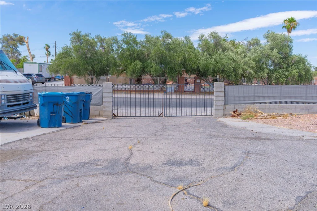 1771 Gabriel, Las Vegas, NV 89119