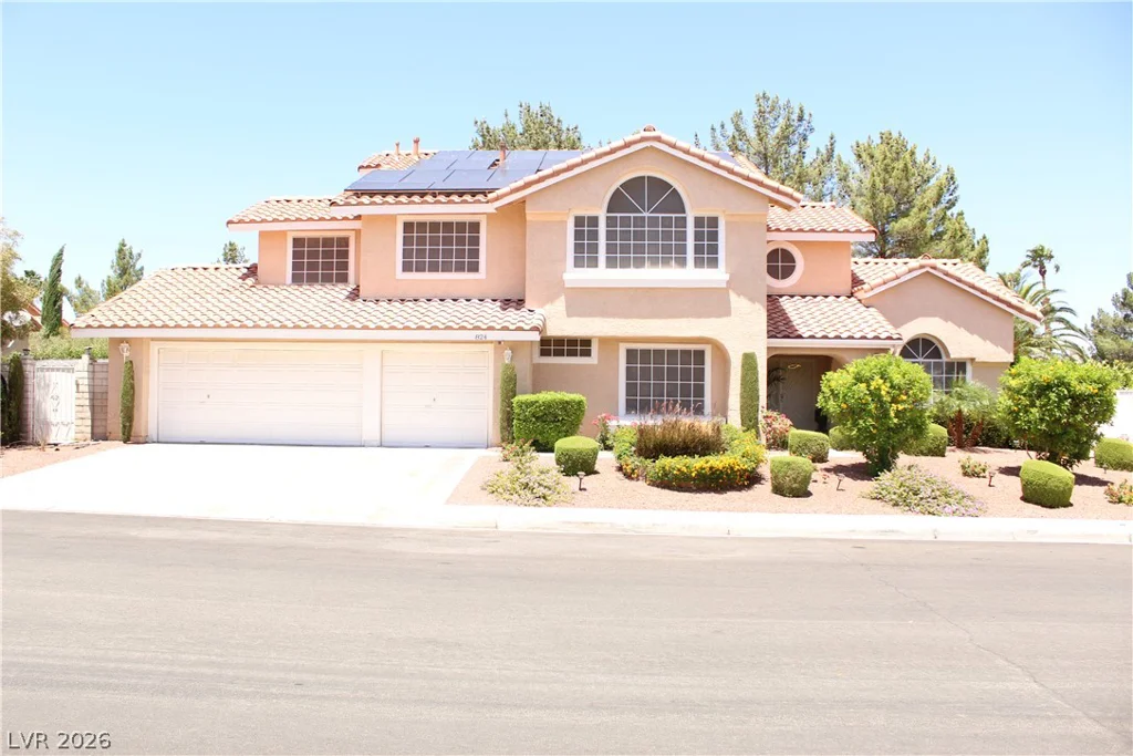 824 Red Hollow, North Las Vegas, NV 89031