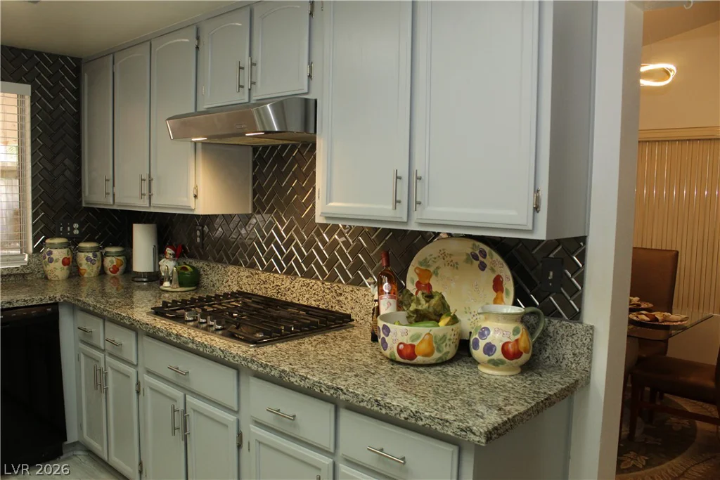824 Red Hollow, North Las Vegas, NV 89031