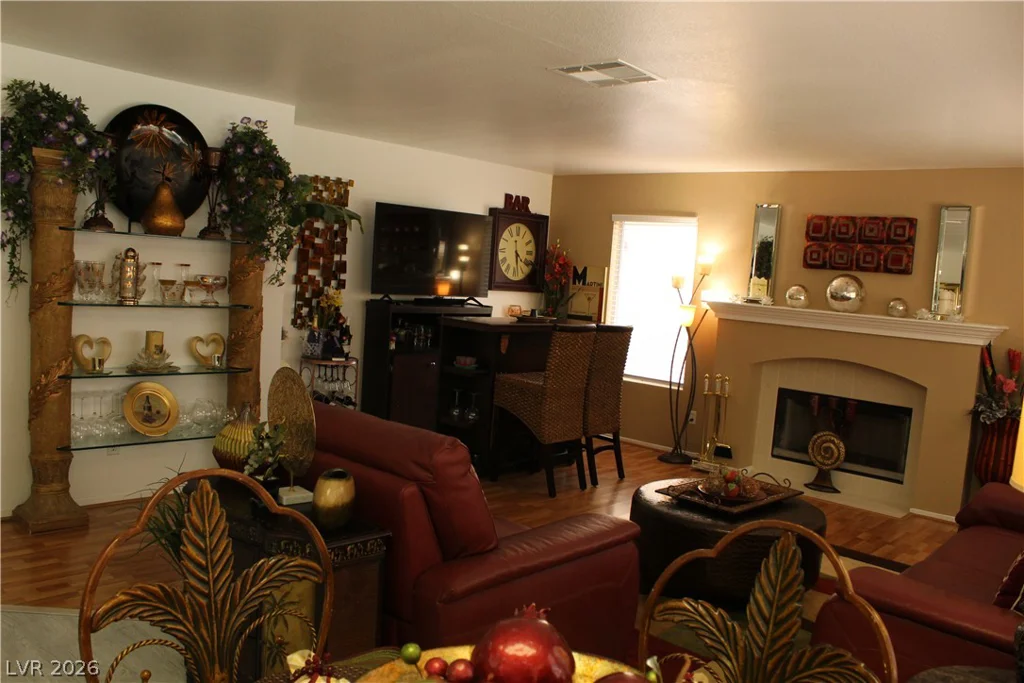 824 Red Hollow, North Las Vegas, NV 89031