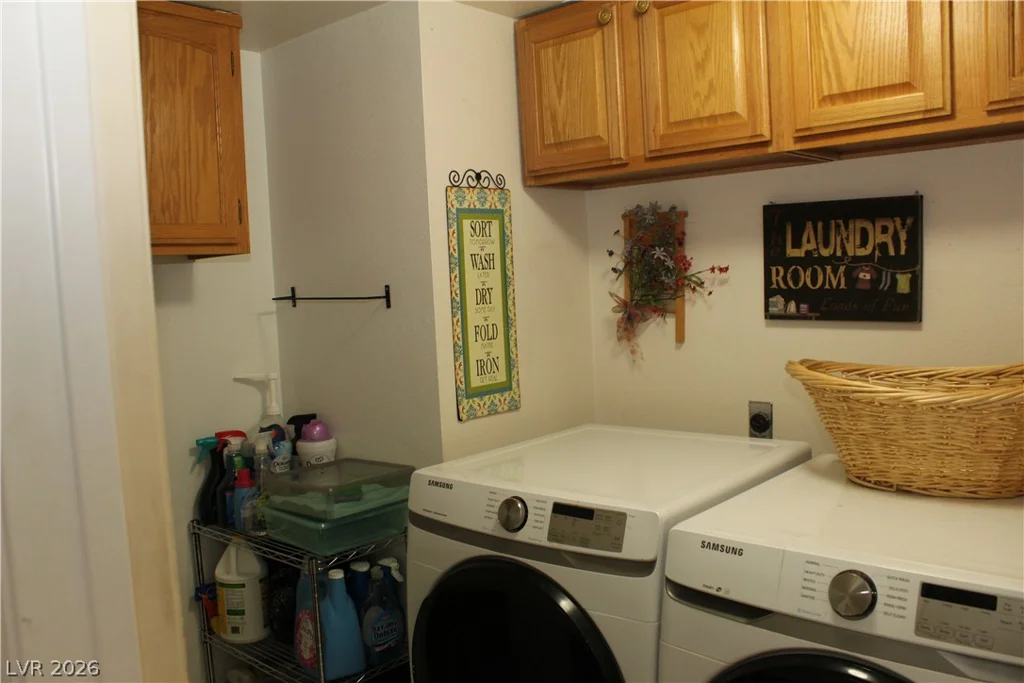 824 Red Hollow, North Las Vegas, NV 89031