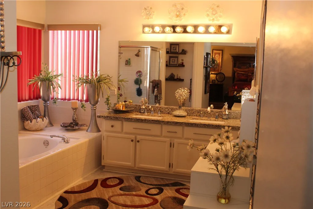 824 Red Hollow, North Las Vegas, NV 89031