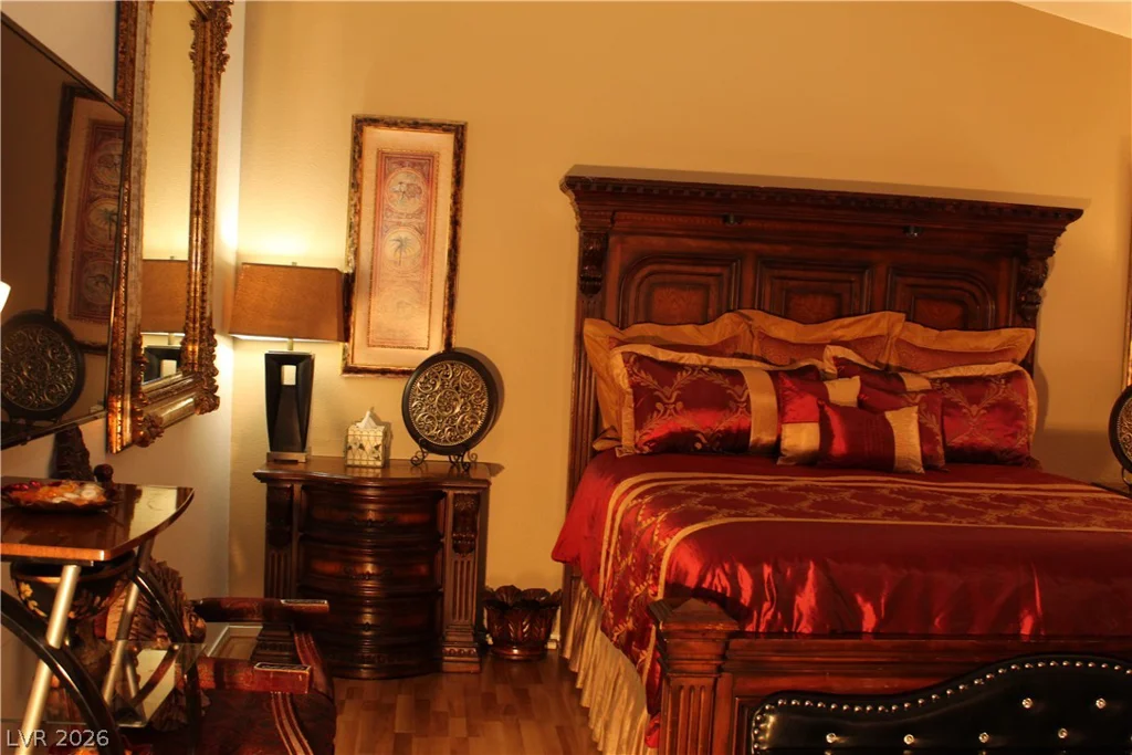 824 Red Hollow, North Las Vegas, NV 89031