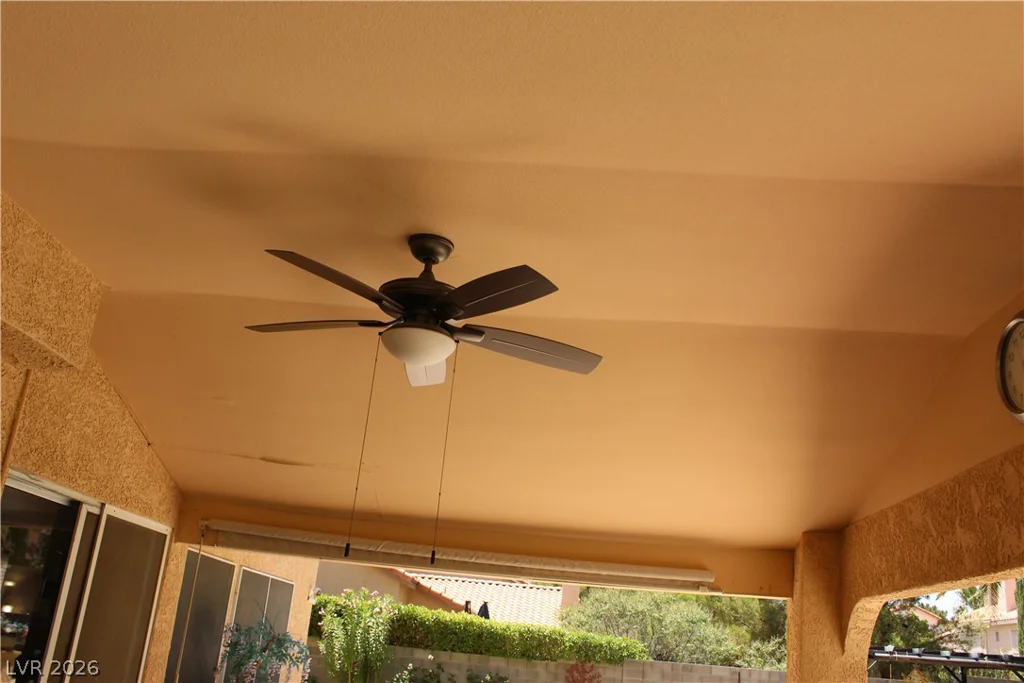 824 Red Hollow, North Las Vegas, NV 89031