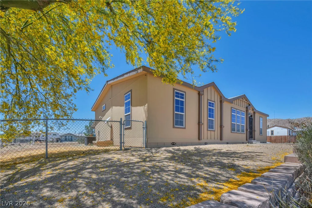 225 California, Searchlight, NV 89046