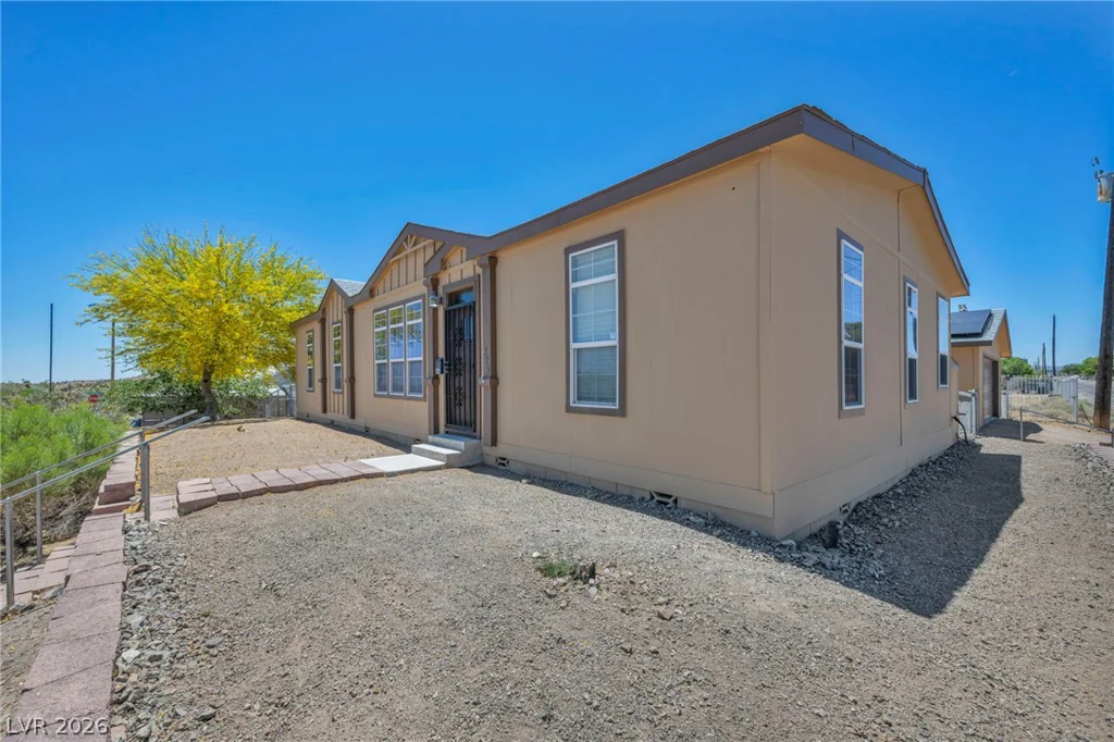 225 California, Searchlight, NV 89046