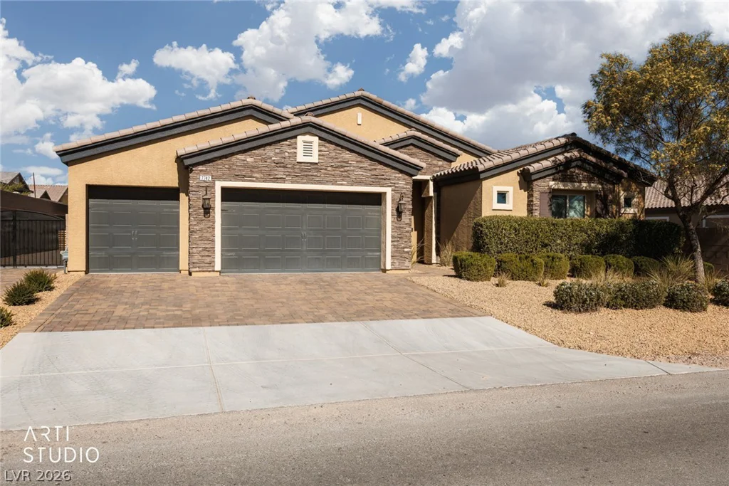 7742 Camero, Las Vegas, NV 89113