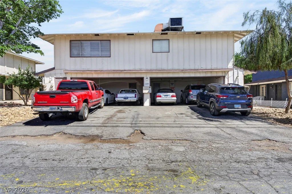 1339 Elizabeth, Las Vegas, NV 89119
