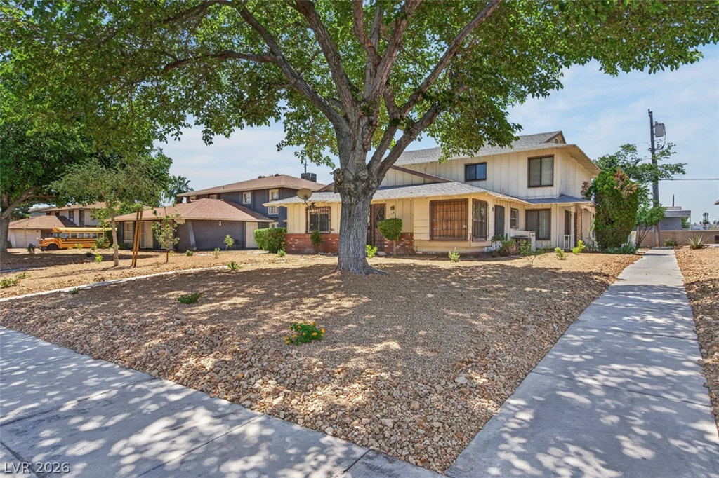 1339 Elizabeth, Las Vegas, NV 89119