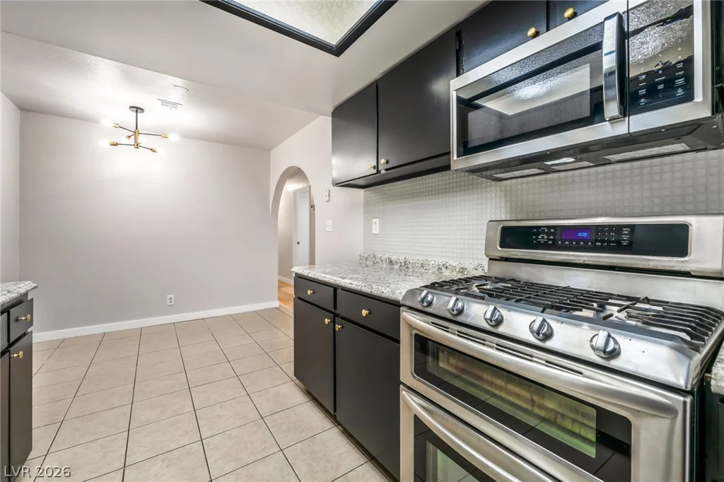 5264 Child, Las Vegas, NV 89103