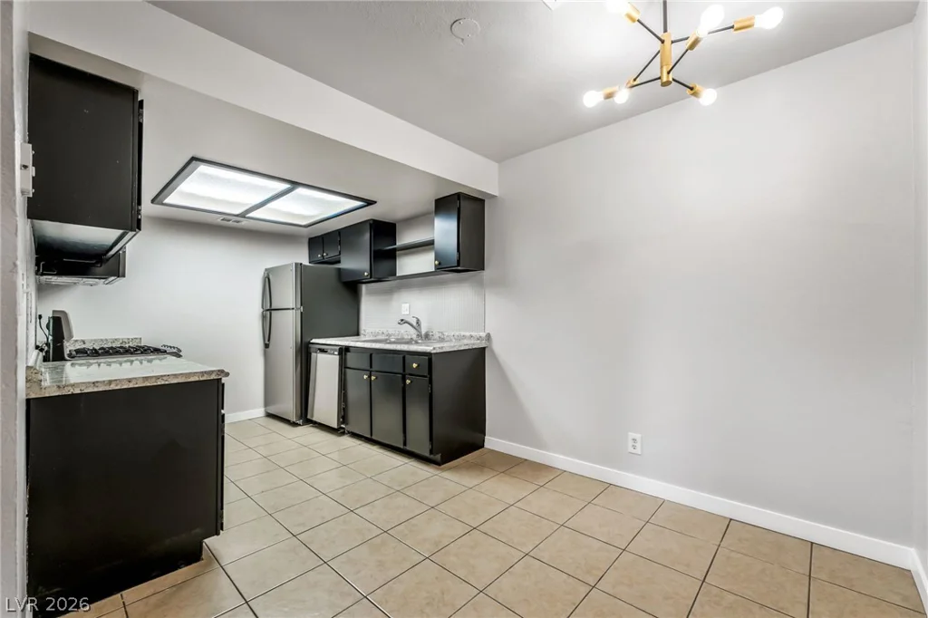 5264 Child, Las Vegas, NV 89103