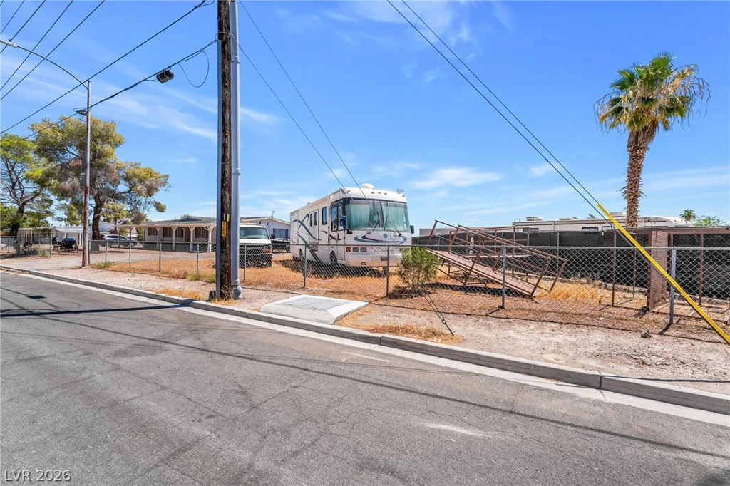1010 Caballo, Henderson, NV 89014