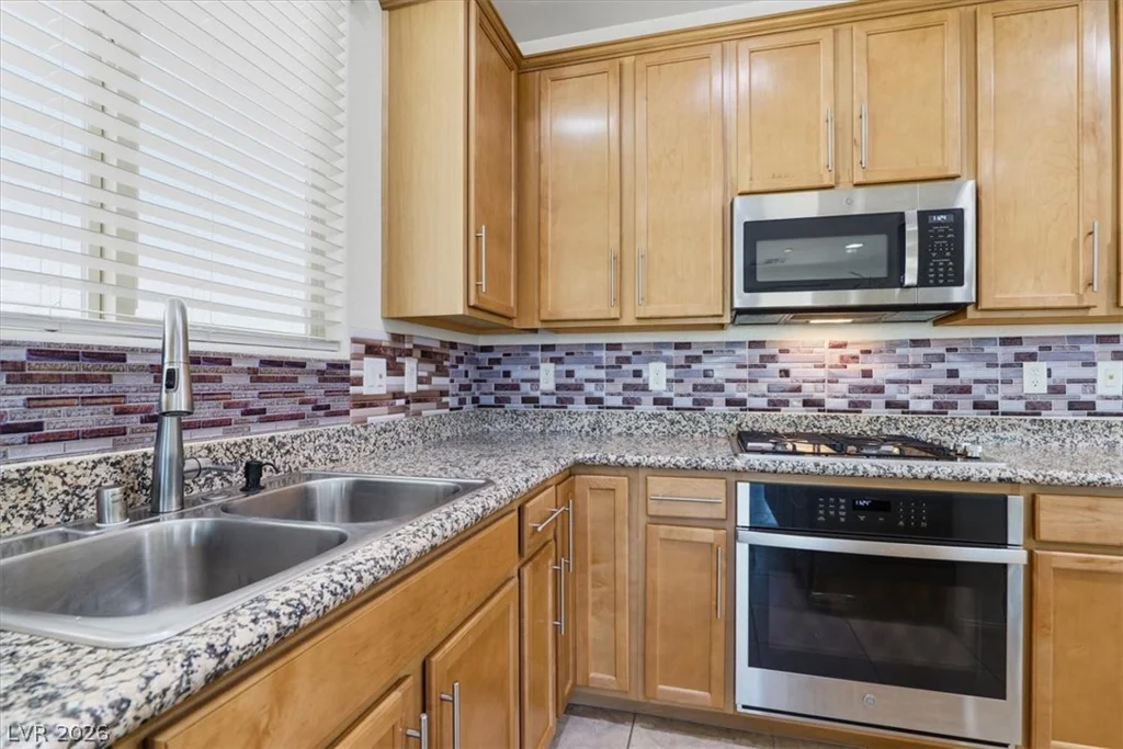 4211 Enchanting Sky, North Las Vegas, NV 89081