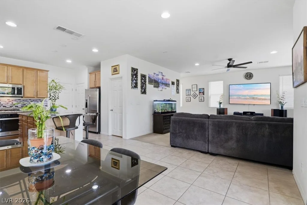 4211 Enchanting Sky, North Las Vegas, NV 89081