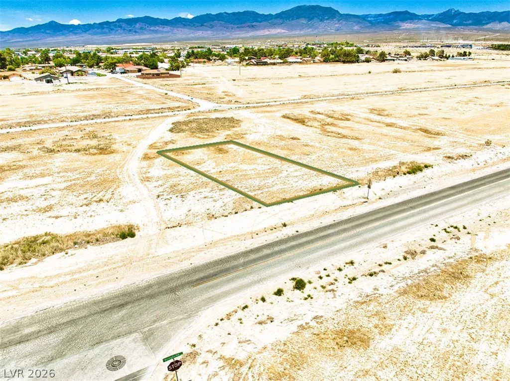 1000 Honeysuckle, Pahrump, NV 89048