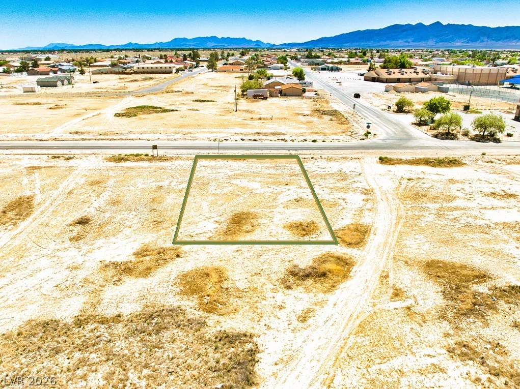 1000 Honeysuckle, Pahrump, NV 89048
