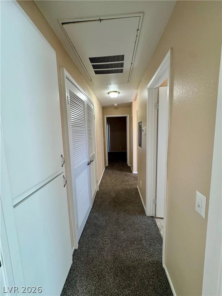 1900 Torrey Pines, Las Vegas, NV 89108