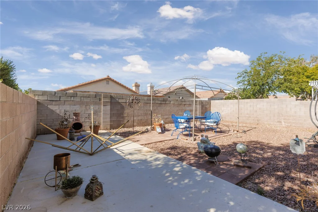 9311 Sailing Water, Las Vegas, NV 89147